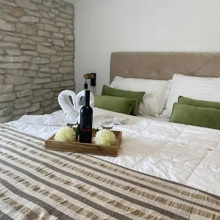 Luxury With Sea View And Rooftop Terrace Apartment *